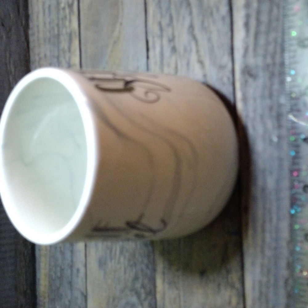 Austin & Ash Off The Market Marble Coffee Mug EUC - Picture 3 of 6